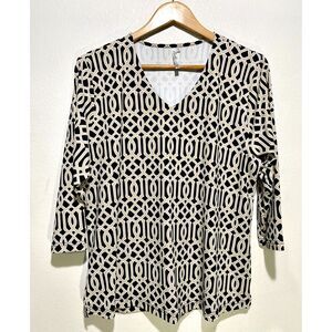 Lulus B V neck shirt geometric tan black catalina cloth summer casual women XL